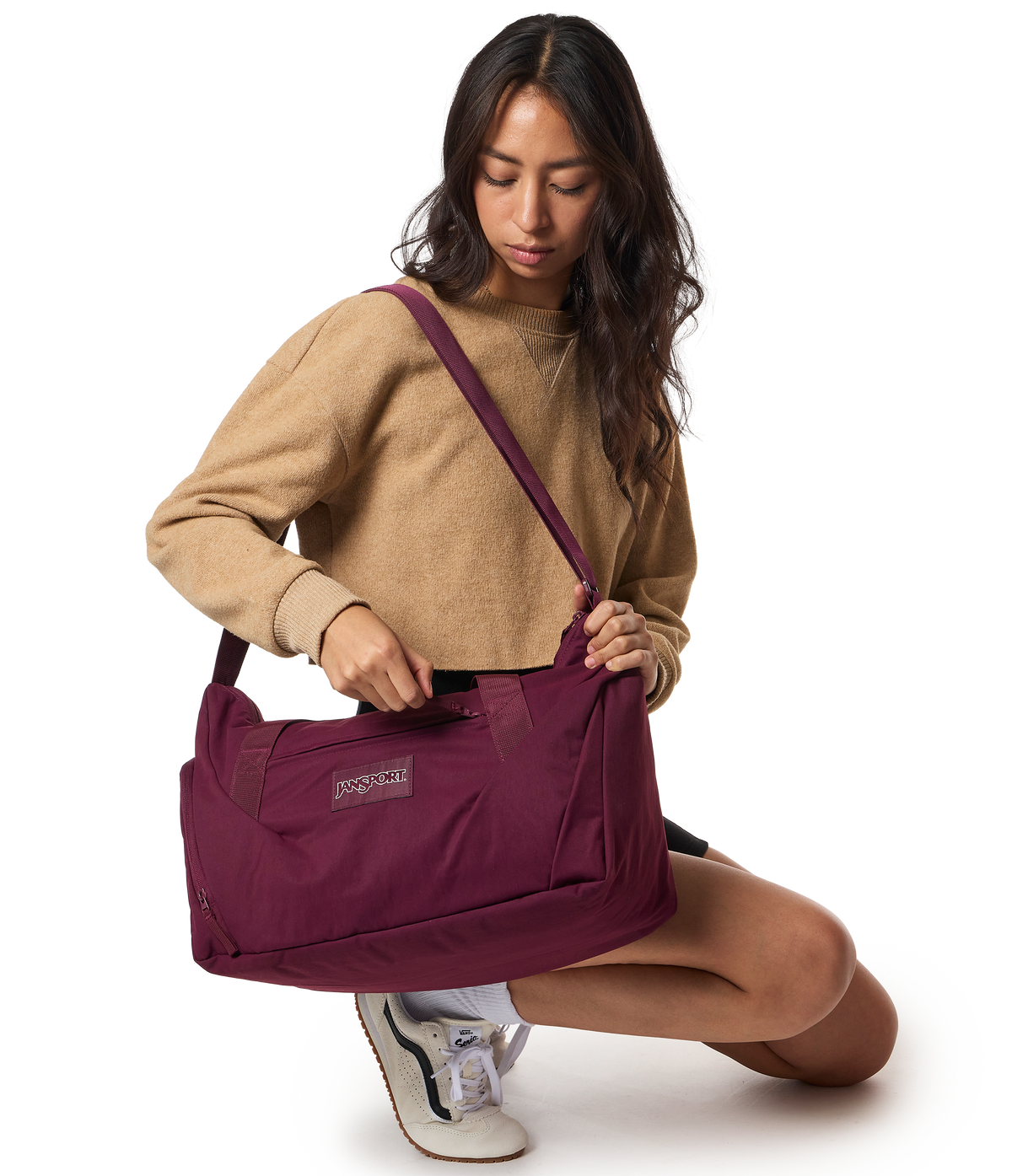 Recharge Gym Bag Medium - Cherry Lacquer